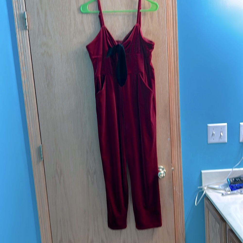 Unique Vintage Burgundy Velvet cropped jumpsuit XL